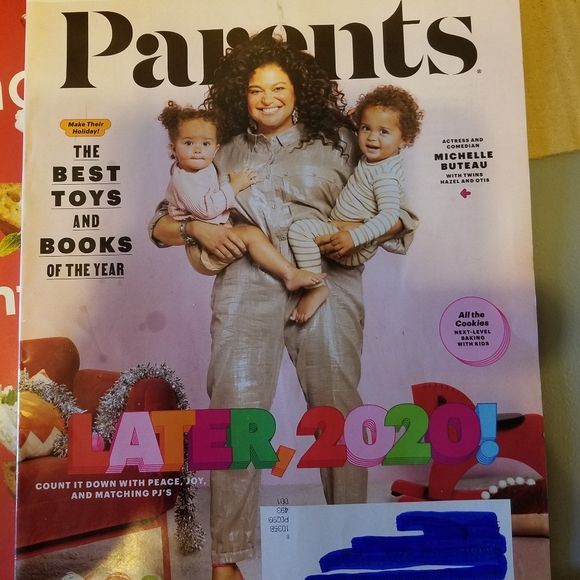 Magazines - Picture 4 of 5